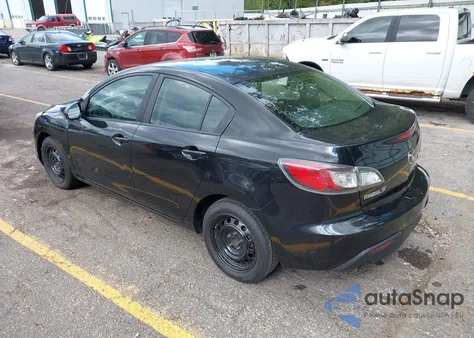 2011 Mazda Mazda3 I Sport из США, поврежденный, VIN JM1BL1UF6B1496942